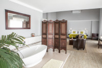 Plaza Suite