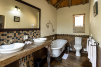 Superior Suite En-suite bathroom