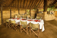 Island Bush Camp dining