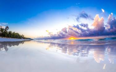 Sunrise over the beach