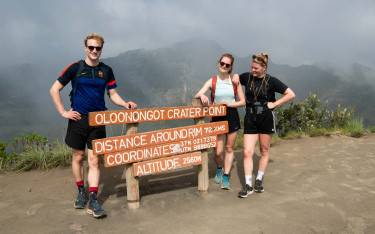 Hikers at Oloonongot Crater Point