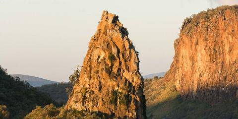 Hells Gate, Lake Naivasha & Crescent Island Trip