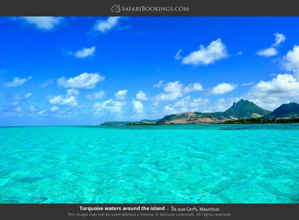 Turquoise waters around Île aux Cerfs in Île aux Cerfs, Mauritius