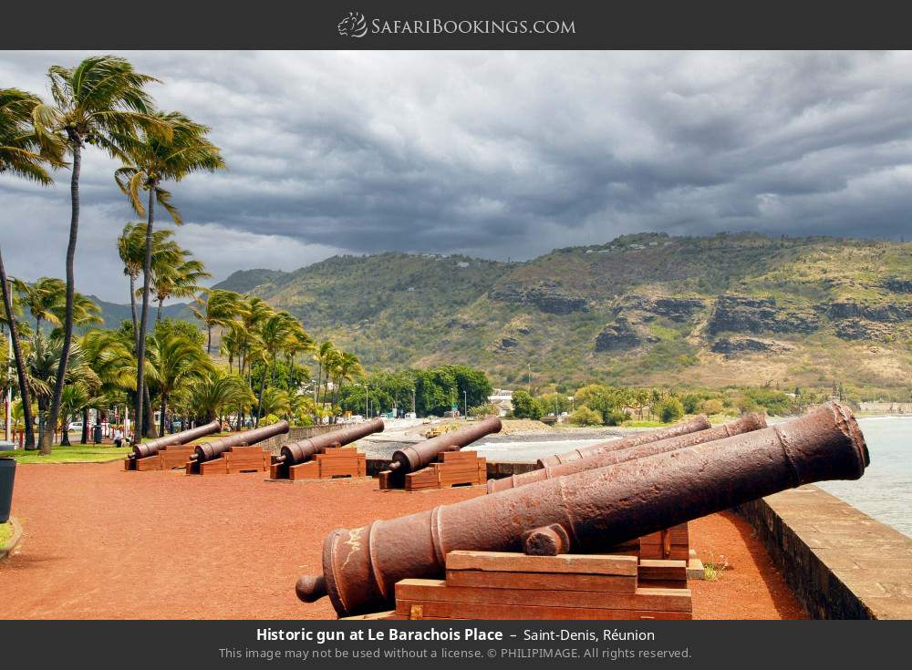 Historic guns at Le Barachois Place, Saint-Denis in Saint-Denis, Réunion