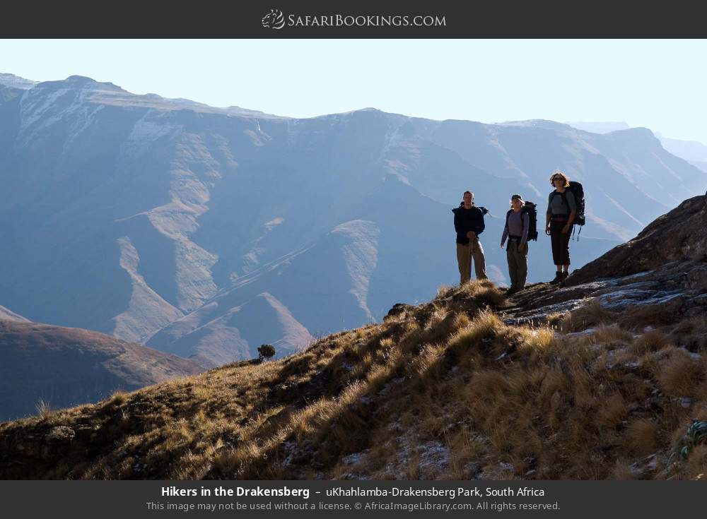 Hikers in the Drakensberg in uKhahlamba-Drakensberg Park, South Africa