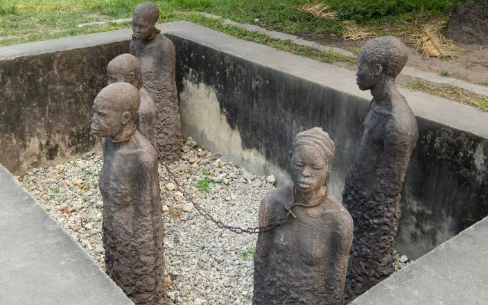 Pay respects to the victims of the slave trade