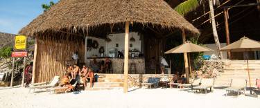 Beach restaurant and bar