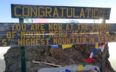 Summit sign