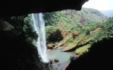 The Kaporogwe Waterfall plunges into Kiwira Gorge