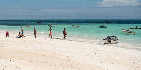 6-Day Tanzania Safari and Zanzibar Holiday Mixed Hotels