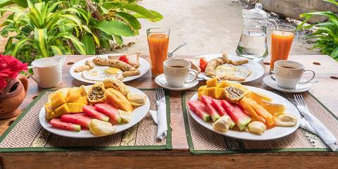 Mid Range Honeymoon Safari (3 Nights Serengeti)