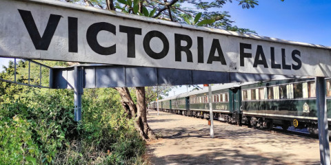 2-Day 1 Night Victoria Falls Safari + 1 Night Hotel