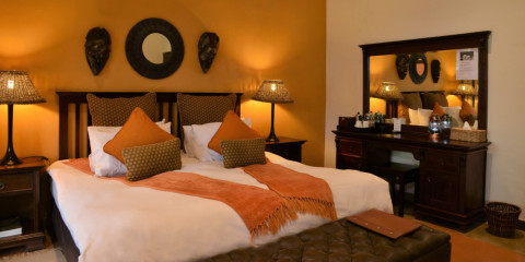 3-Day Madikwe Luxury Bush House Lodge Safari