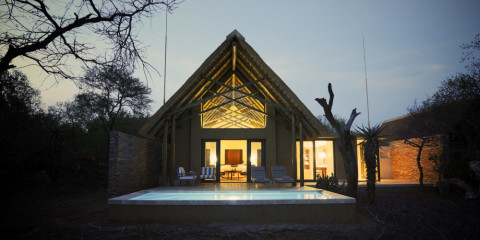 4-Day Kapama Southern Fly-in Safari from Johannesburg