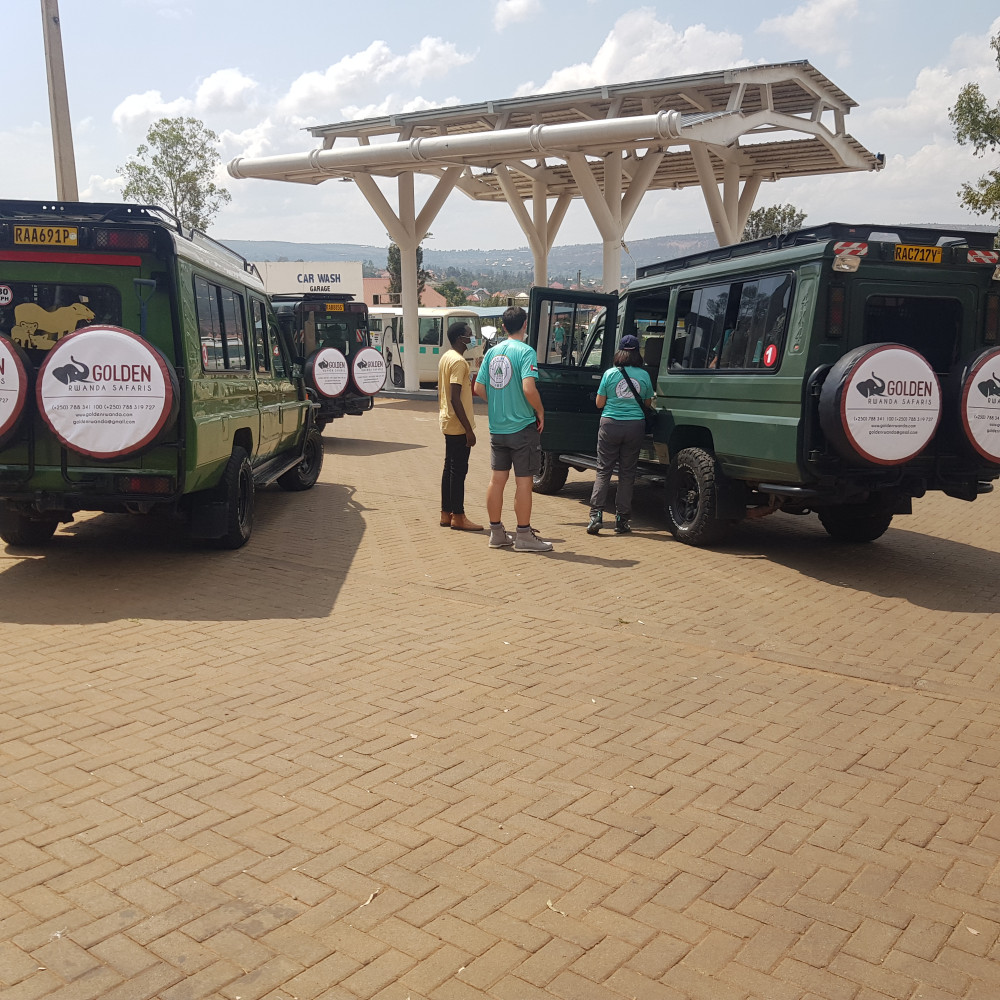 Rwanda Mid-Range Tour