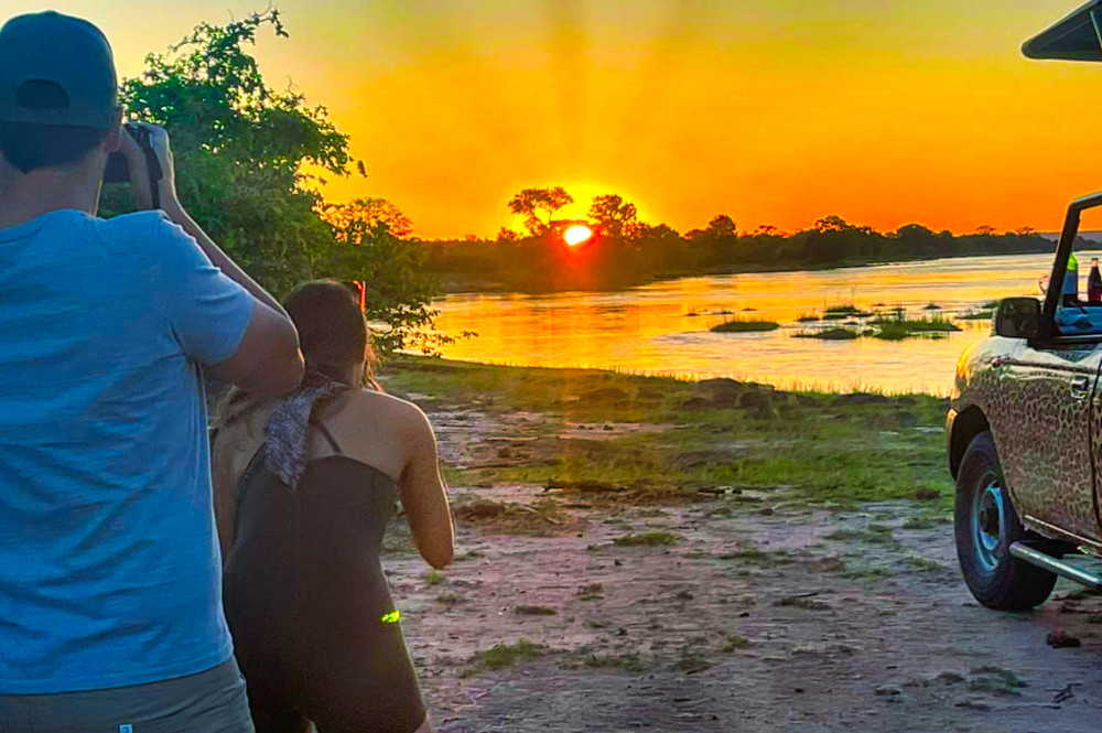 Be First in the Park–Sunrise Safari in Zambezi NP