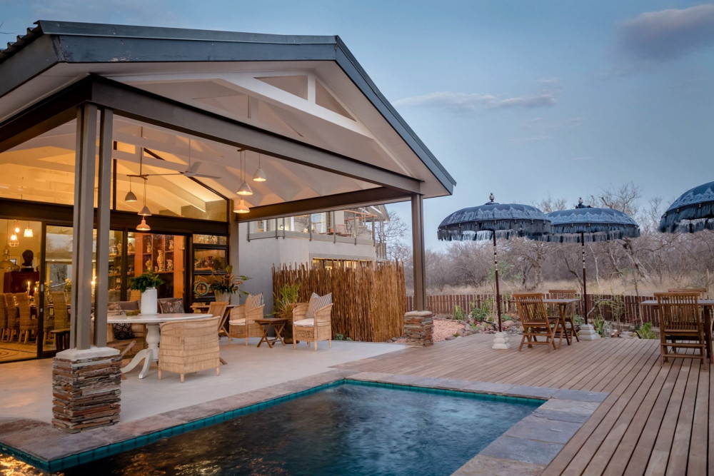 Safari Moon Bush Lodge Luxury Safari in the Kruger